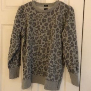 Gap Maternity Nursing puff sleeve sweetwater